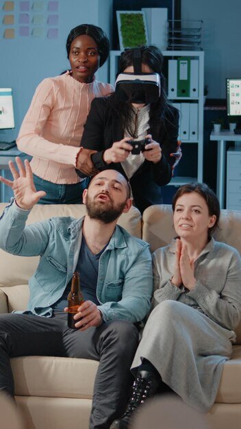 Refnews FAQ page showing answers to frequently asked questions.